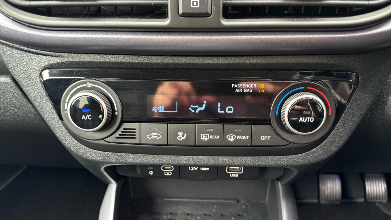 Hyundai i10 1.0 MPi Premium 5dr Petrol Hatchback